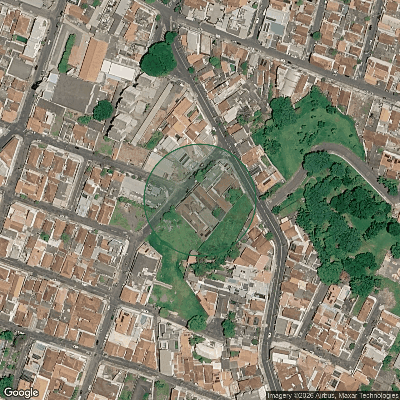 Terreno em Franca — 700 m² — foto 1 de 3