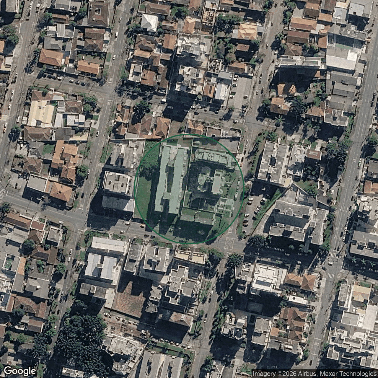 Terreno em Curitiba — 514 m² — foto 1 de 3