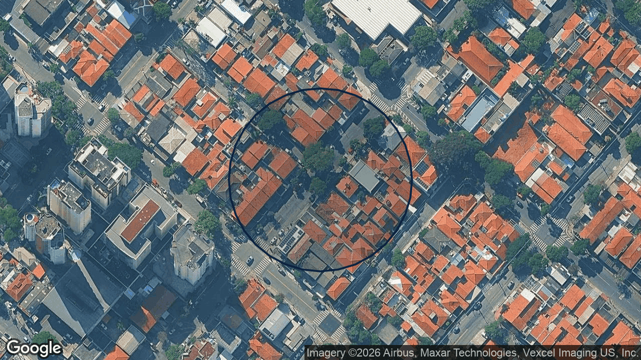 Terreno em São Paulo — 300 m² — foto 1 de 3
