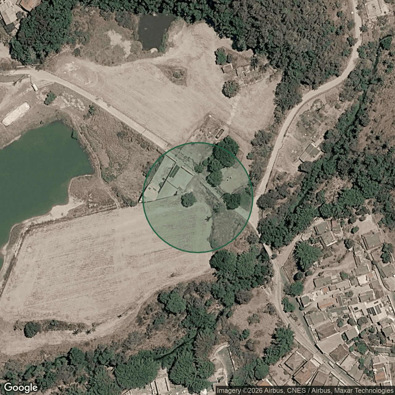 Terreno em Esmeraldas — 2.500 m² — foto 1 de 3