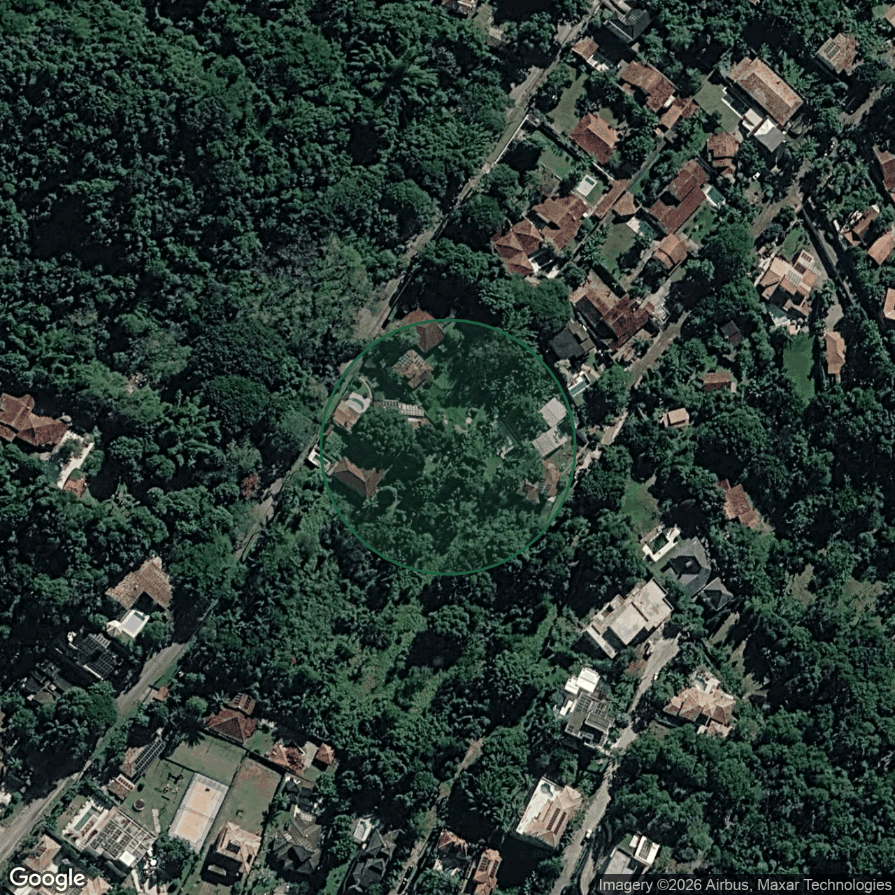 Terreno em Niterói — 9.000 m² — foto 1 de 3