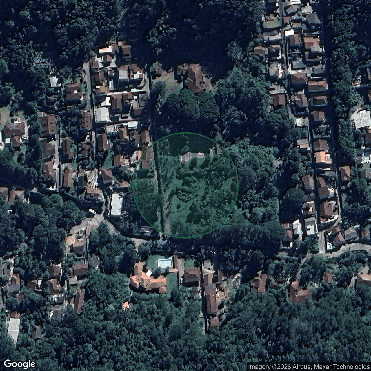 Terreno em Petrópolis — 30.000 m² — foto 1 de 3