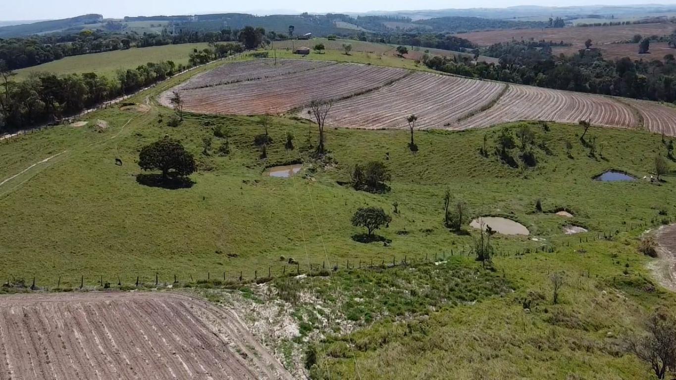 Propriedade rural em Itapetininga — 27 hectares — foto 1 de 12