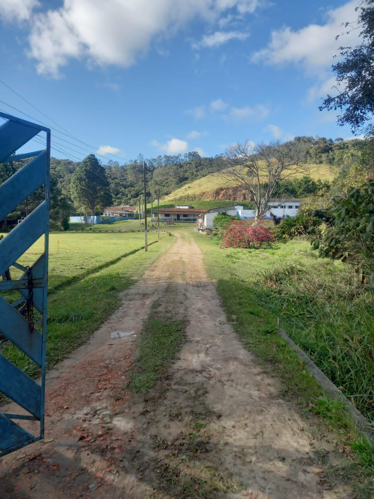 Propriedade rural em Mogi Das Cruzes — 8 hectares — foto 1 de 12