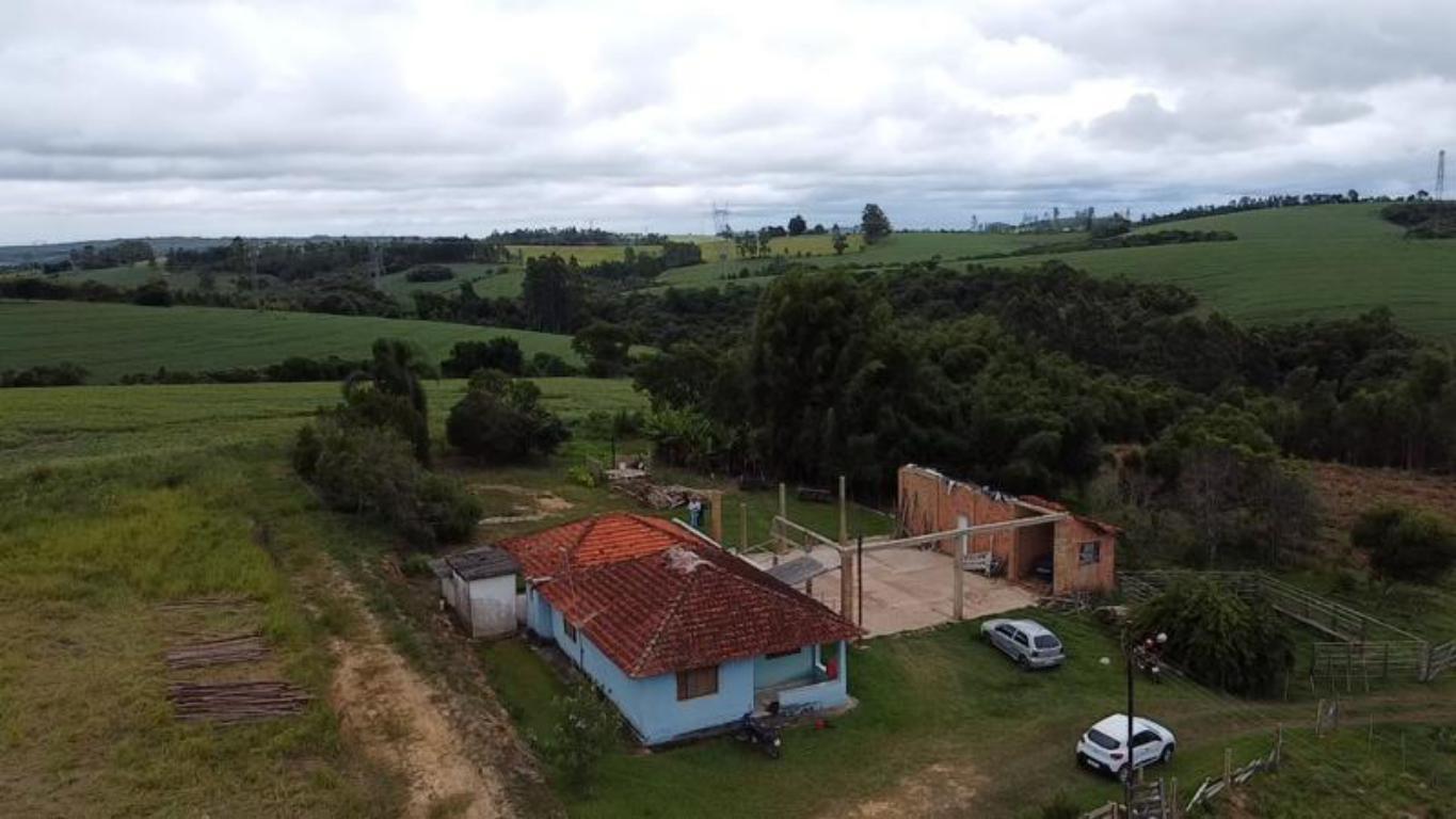 Propriedade rural em São Miguel Arcanjo — 30 ha — foto 1 de 12