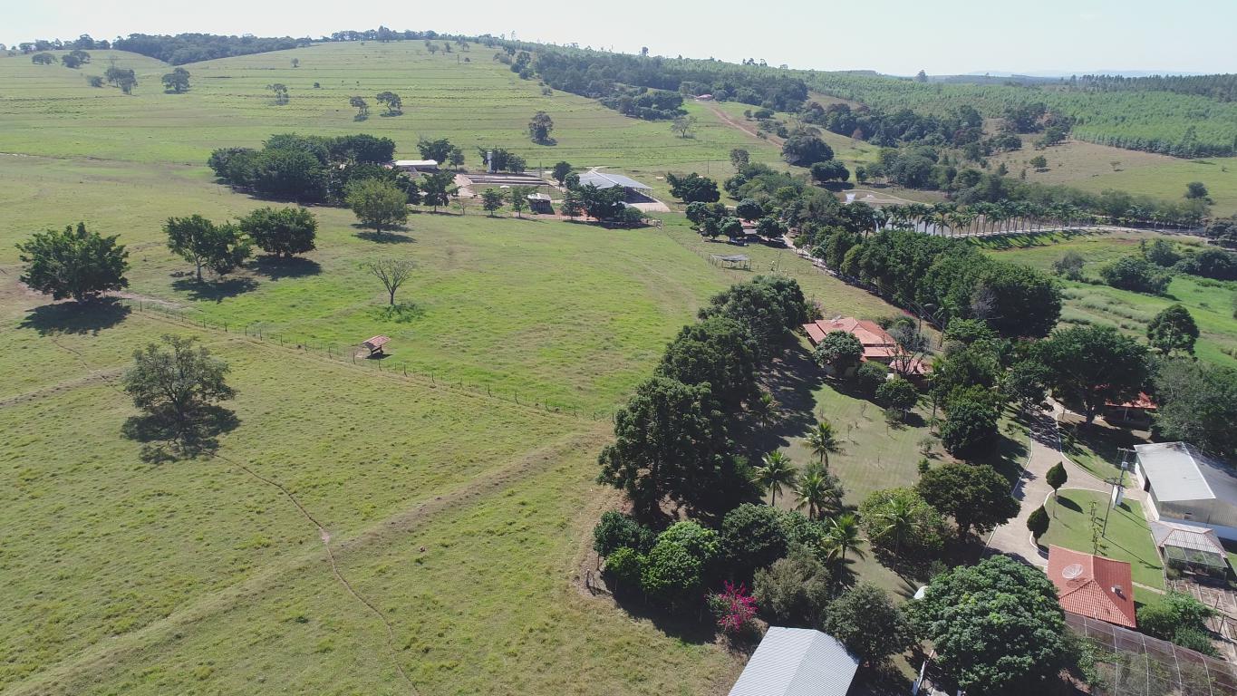 Propriedade rural em Angatuba — 123 ha — foto 1 de 12