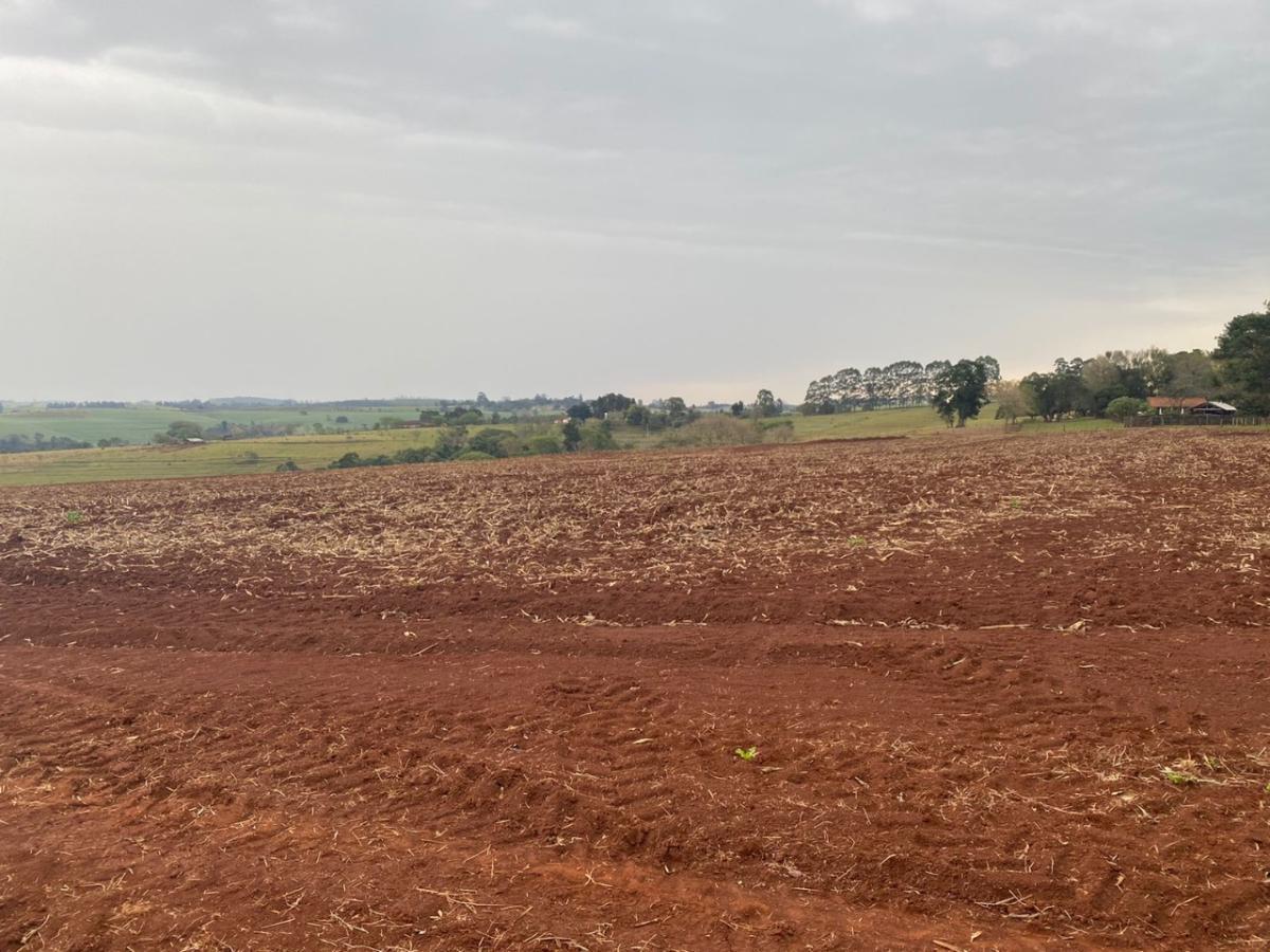 Propriedade rural em Botucatu — 97 ha — foto 1 de 12