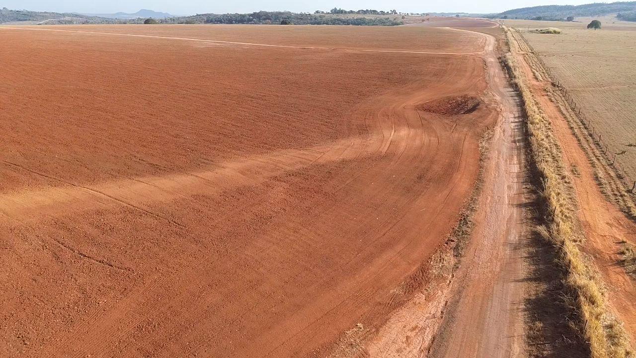 Propriedade rural em Caldas Novas — 1.258 ha — foto 1 de 12