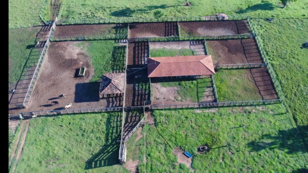 Propriedade rural em Ribas do Rio Pardo — 2.200 ha — foto 1 de 12