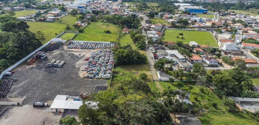 Terreno 10.110m² com vista para o Cambirela / Palhoça SC